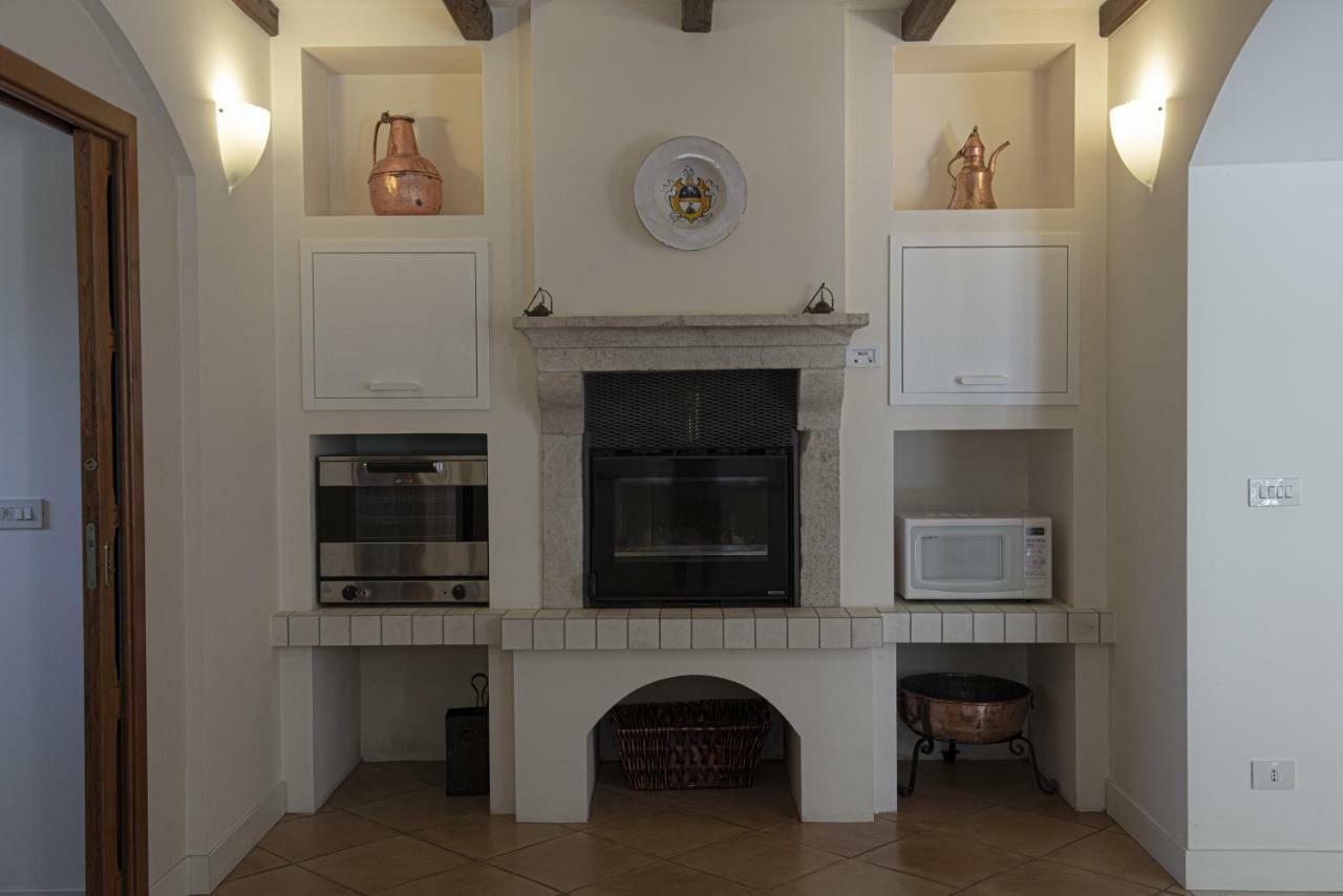 La Fonte Su Villa Canterano Luaran gambar